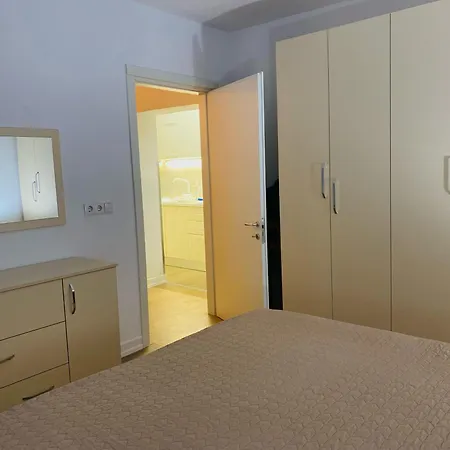 Cozy Apartment